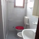 In 38354 * ביביונה